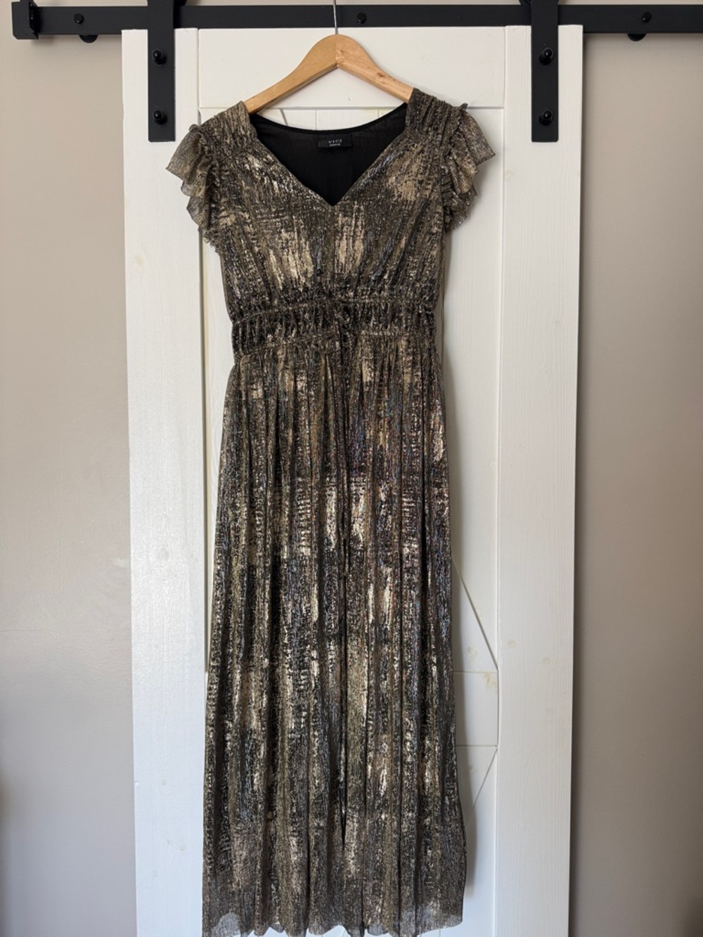 Vici Gold and Black Metallic Midi Dress - Picture 2 of 5